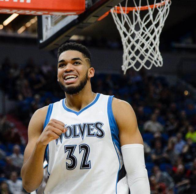 明了萨巴伦 明了萨巴伦