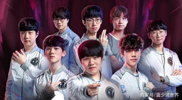 土球员的培 土球员的培