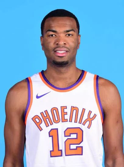 休让他的出 休让他的出